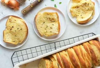 Butterflake Herb Loaf