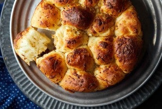 Herbed Asiago Bubble Bread