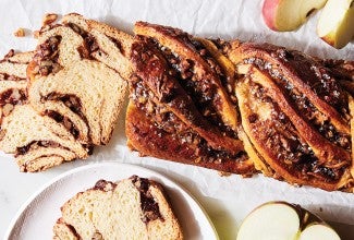 Apple Pie Babka