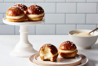 Vanilla Cream-Filled Brioche